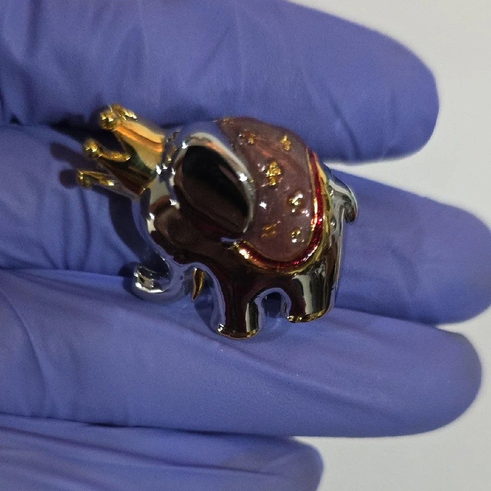 Gold Elephant Brooch with Crown – Regal Animal Pin Jewelry, Gift for Collectors